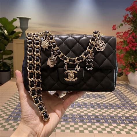 Chanel Handbags & Jewelry 